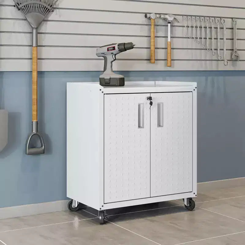 Manhattan Comfort Fortress Set 3 Mobili e Banco da Lavoro Salvaspazio per Garage 1.0 Bianco: Contenitori con Serratura e Ripiani Regolabili