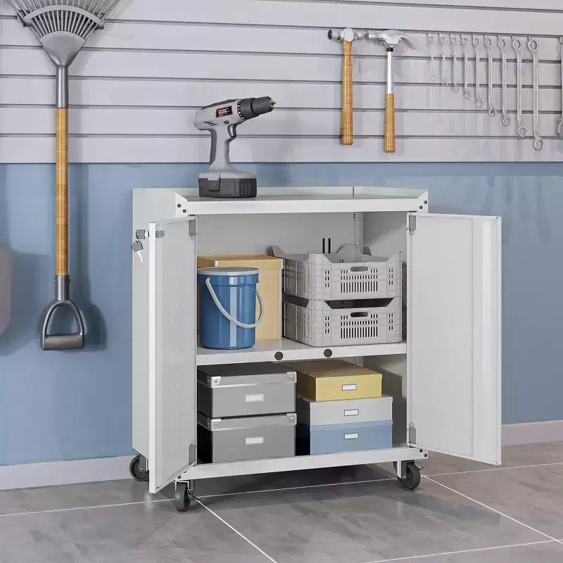 Manhattan Comfort Fortress Set 3 Mobili e Banco da Lavoro Salvaspazio per Garage 1.0 Bianco: Contenitori con Serratura e Ripiani Regolabili