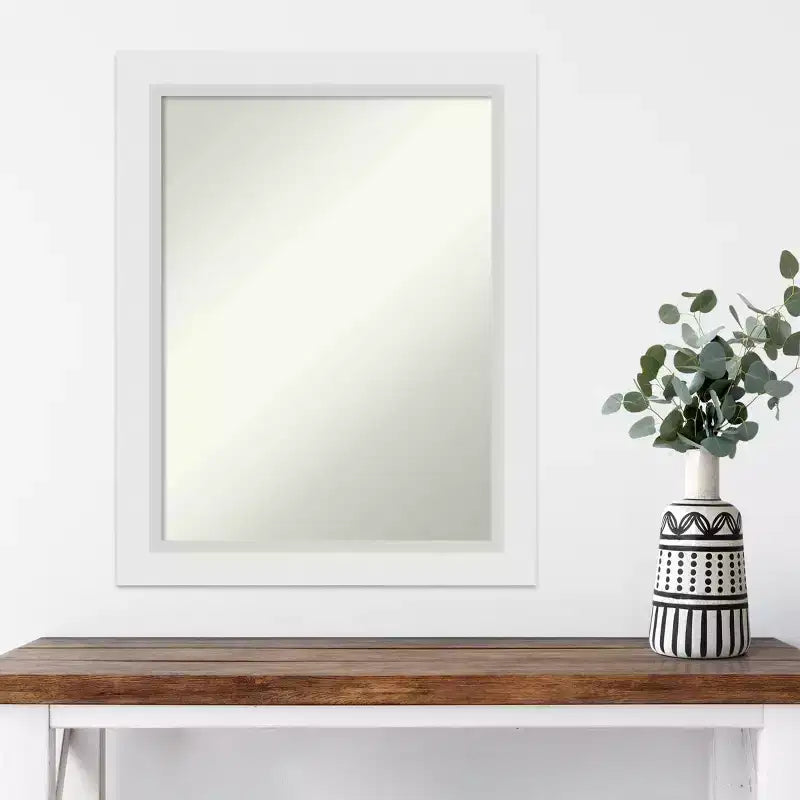 Specchio da parete rettangolare bianco Amanti Art Non-Beveled 22" x 28" - Moderno, include accessori per il montaggio