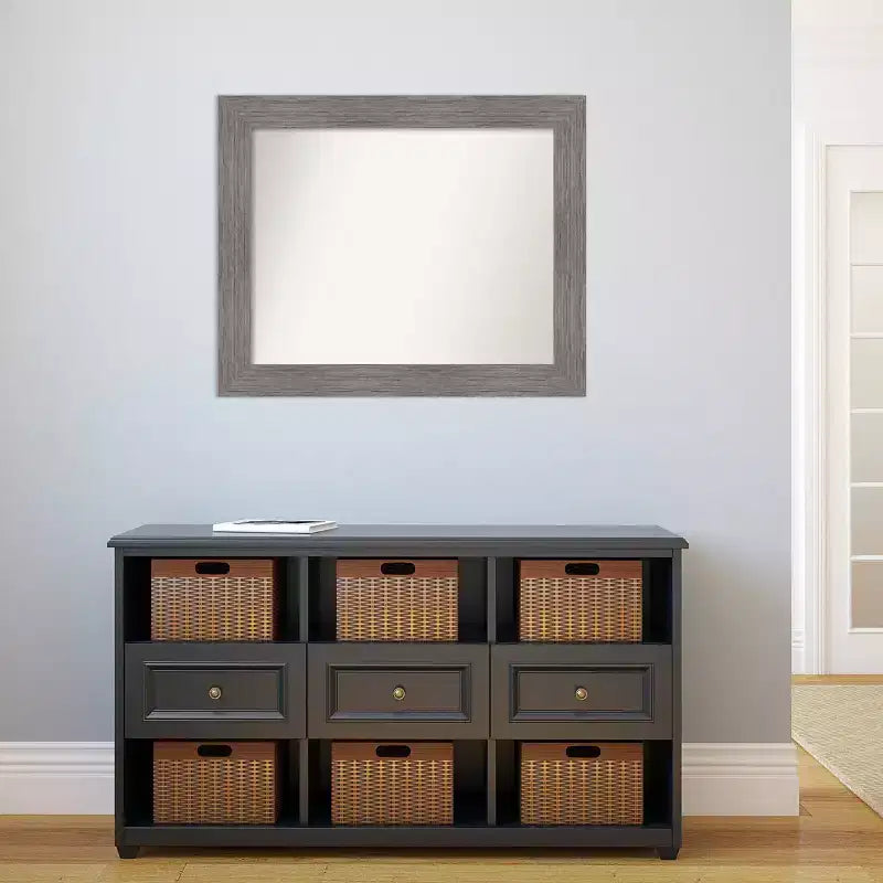 Specchio da parete rettangolare con cornice a righe grigie – Uso per 1 persona