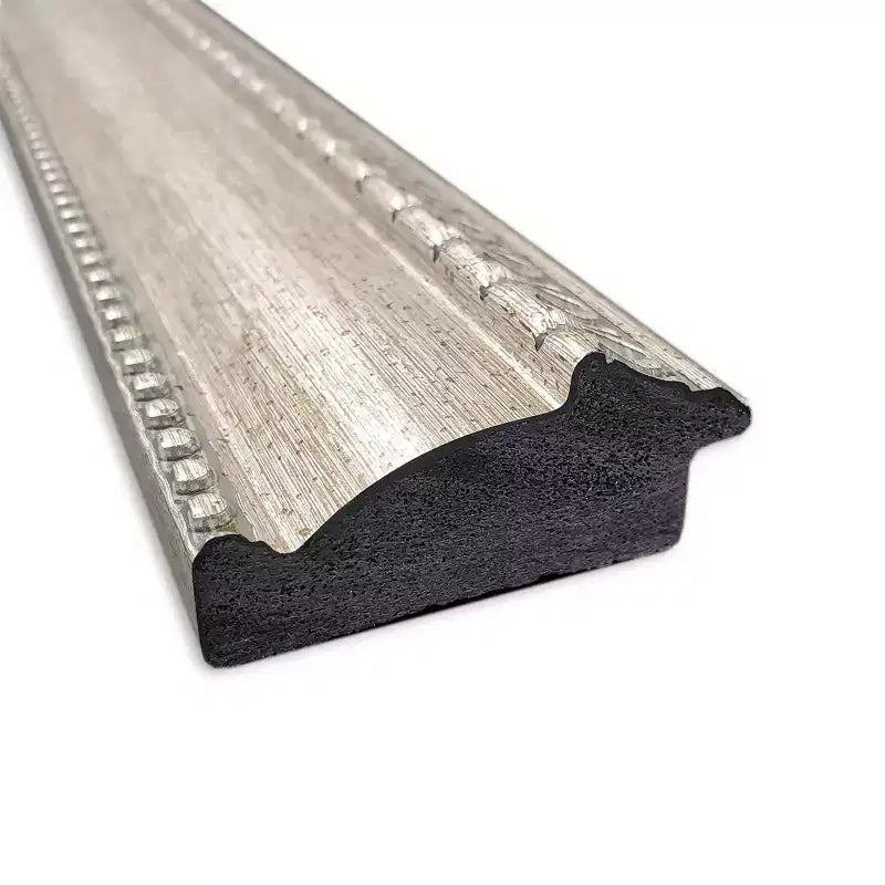 Specchio da parete per bagno Lyla ornato non smussato, 81 cm x 66 cm, argento - Amanti Art: Rettangolare, Cornice in polistirolo, Montaggio a parete