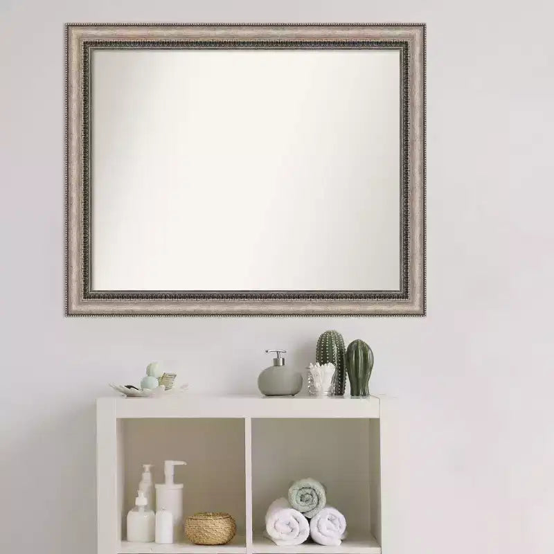 Specchio da parete per bagno Lyla ornato non smussato, 81 cm x 66 cm, argento - Amanti Art: Rettangolare, Cornice in polistirolo, Montaggio a parete