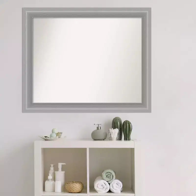 Specchio da parete stretto non smussato, finitura lucida nichelata, 33" x 27" - Amanti Art: rettangolare, montaggio a parete, hardware incluso