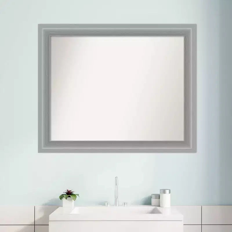 Specchio da parete stretto non smussato, finitura lucida nichelata, 33" x 27" - Amanti Art: rettangolare, montaggio a parete, hardware incluso