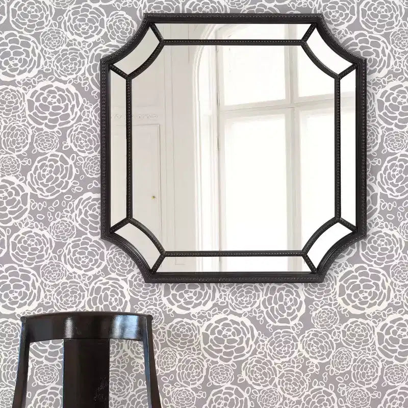 Specchio quadrato Windsor Howard Elliott 35.5"x35.5" nero opaco: Stile moderno, cornice in poliuretano, nessun assemblaggio richiesto