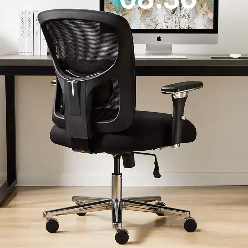 Sedia da ufficio ergonomica Okak Minimalism con schienale in rete, sedia da computer con supporto lombare e braccioli, sedia girevole per casa, ufficio, nera