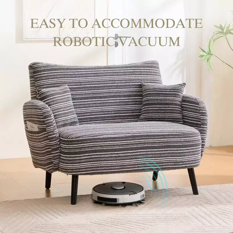 Divano moderno a seduta profonda Zeus & Ruta con braccioli ultra confortevoli, cuscini e tasche portaoggetti