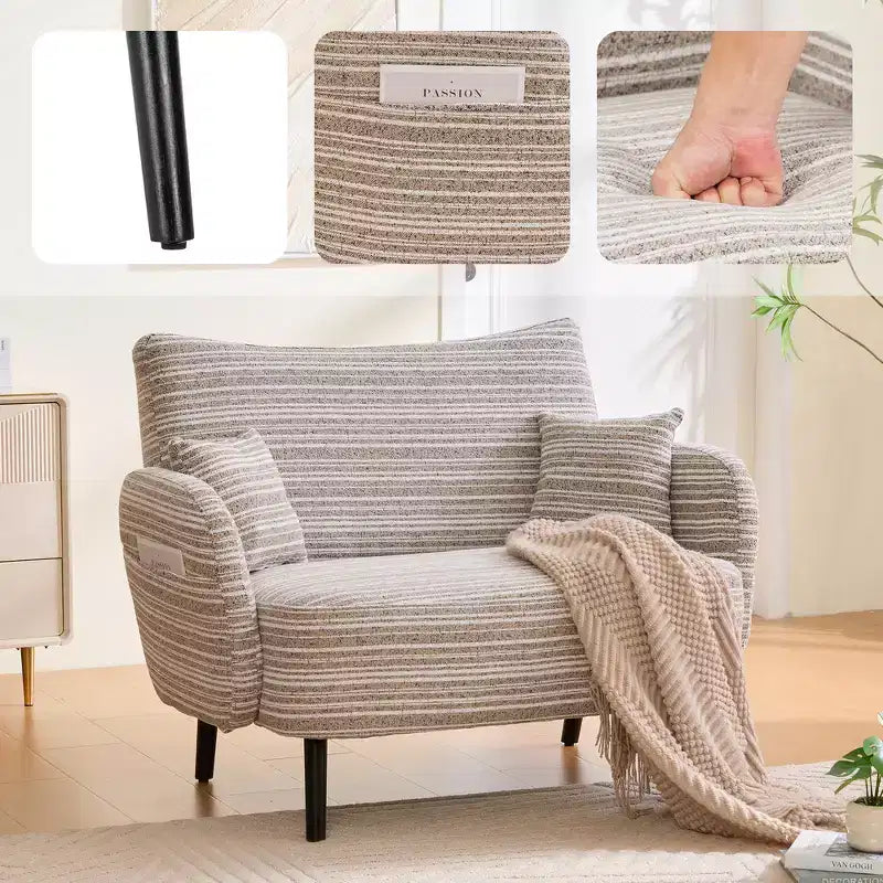 Divano moderno a seduta profonda Zeus & Ruta con braccioli ultra confortevoli, cuscini e tasche portaoggetti