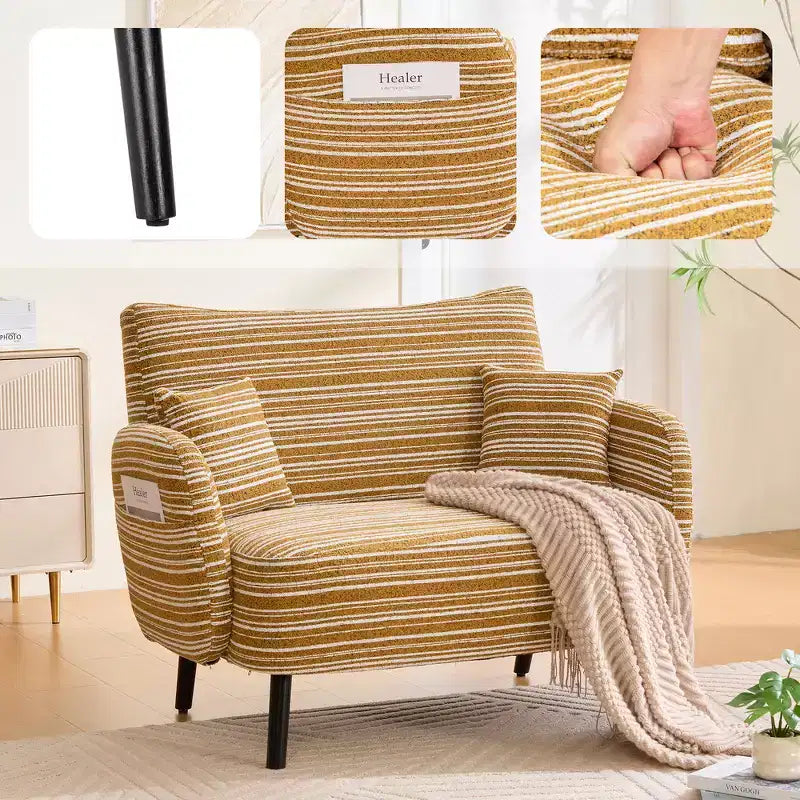 Divano moderno a seduta profonda Zeus & Ruta con braccioli ultra confortevoli, cuscini e tasche portaoggetti