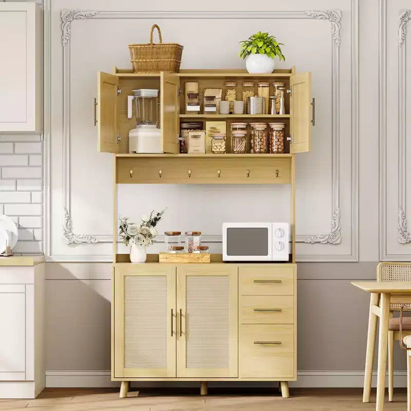 Dispensa in Rattan, Mobile dispensa da 71 pollici con supporto per microonde, Credenza autoportante con cassetti, ganci, mobile contenitore per sala da pranzo, cucina, soggiorno