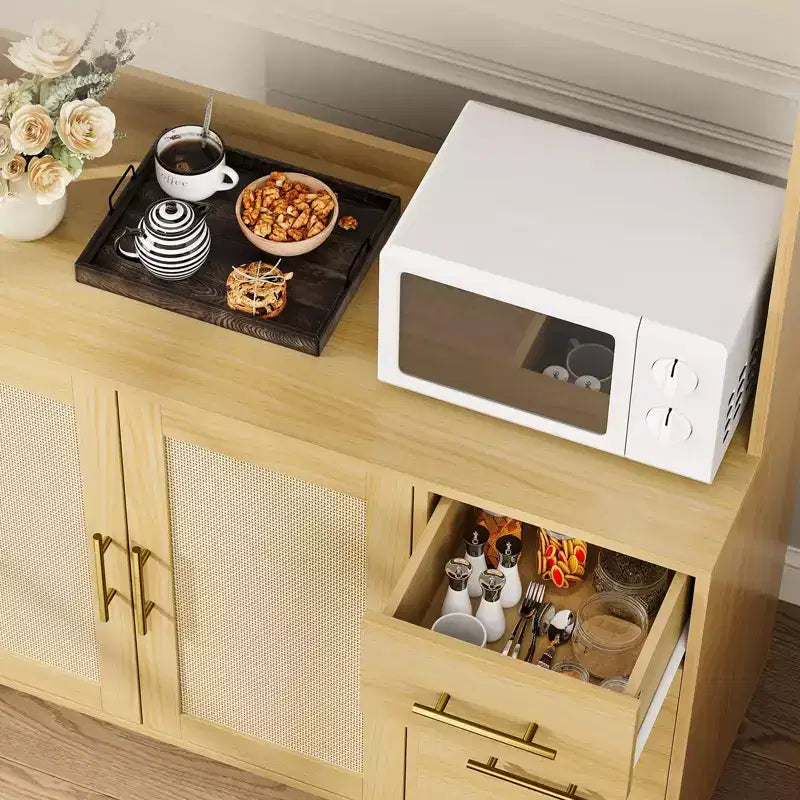 Dispensa in Rattan, Mobile dispensa da 71 pollici con supporto per microonde, Credenza autoportante con cassetti, ganci, mobile contenitore per sala da pranzo, cucina, soggiorno