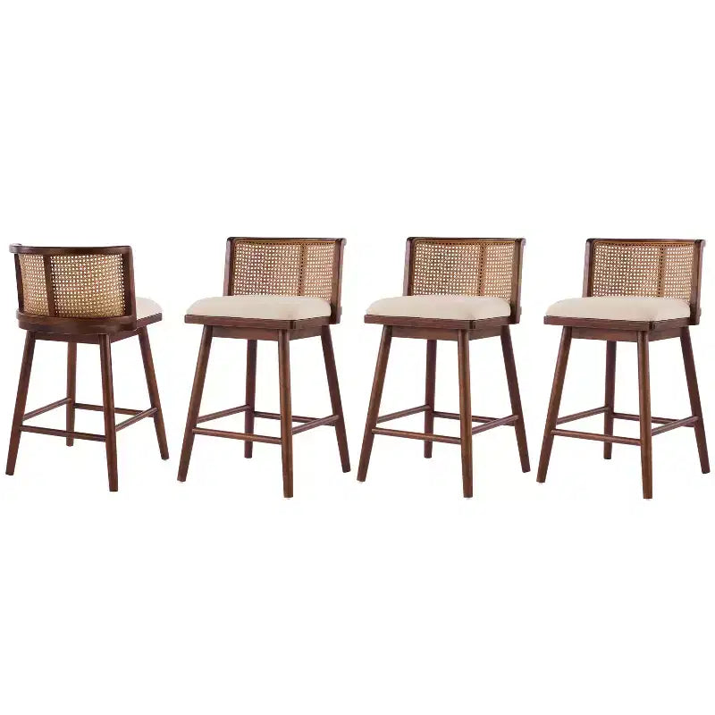 Christopher Knight Home Nilo Moderni Sgabelli da bancone imbottiti in rattan intrecciato e legno di gomma con schienale curvo in rattan (set da 4)