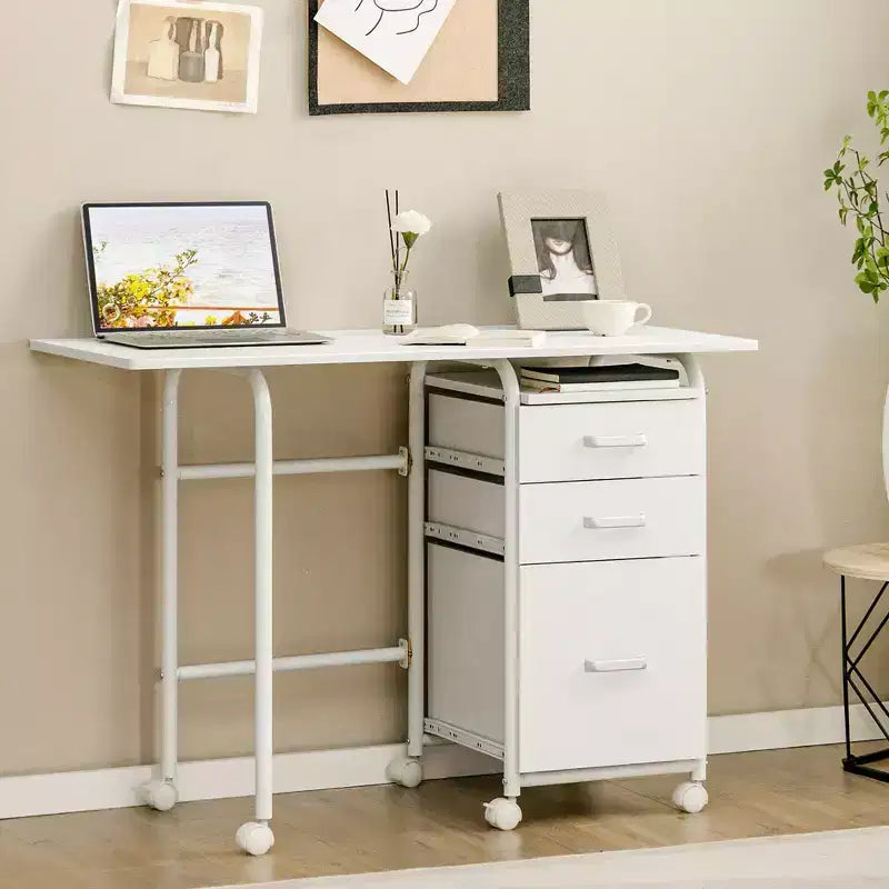 Scrivania pieghevole Costway per computer portatile, mobile da ufficio con ruote e 3 cassetti, colore bianco