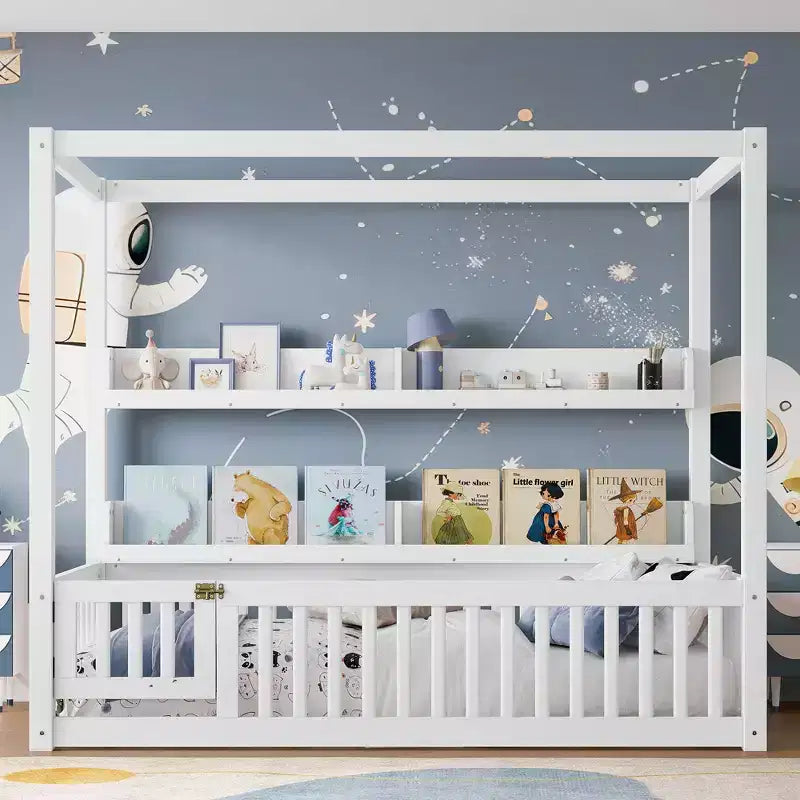Struttura letto a baldacchino Montessori doppia/matrimoniale con mensole integrate e spondine di sicurezza - ModernLuxe