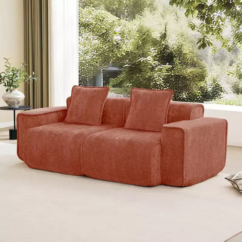 Divano sezionale modulare moderno Okak con seduta profonda e cuscini, divano futon in tessuto di velluto per soggiorno, appartamenti