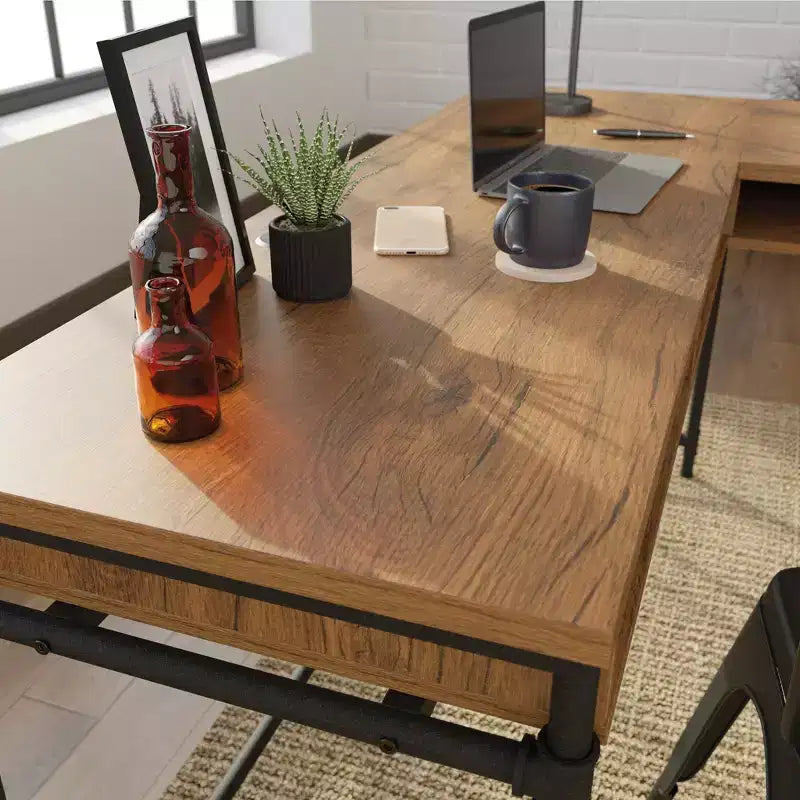 Scrivania angolare in legno GDFStudio Renley 60 con cassetti portaoggetti