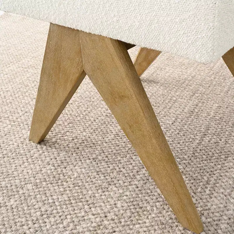 Set di 2 sedie da pranzo, moderne senza braccioli, rivestite in bouclé, con gambe a V in legno massello di gomma con finitura rovere - Panipeachy
