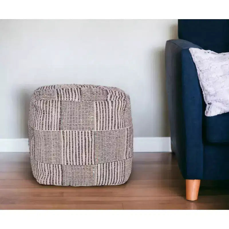 HomeRoots 18 Pouf/Ottoman geometrico a cubo in cotone marrone