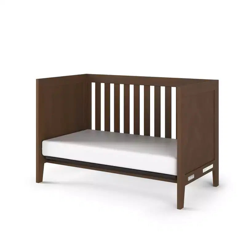 Child Craft Kieran Culla Trasformabile 3 in 1, Si Trasforma in Lettino per Bambini e Divanetto, 3 Posizioni Materasso, Non Tossico, Finitura Sicura per Neonati