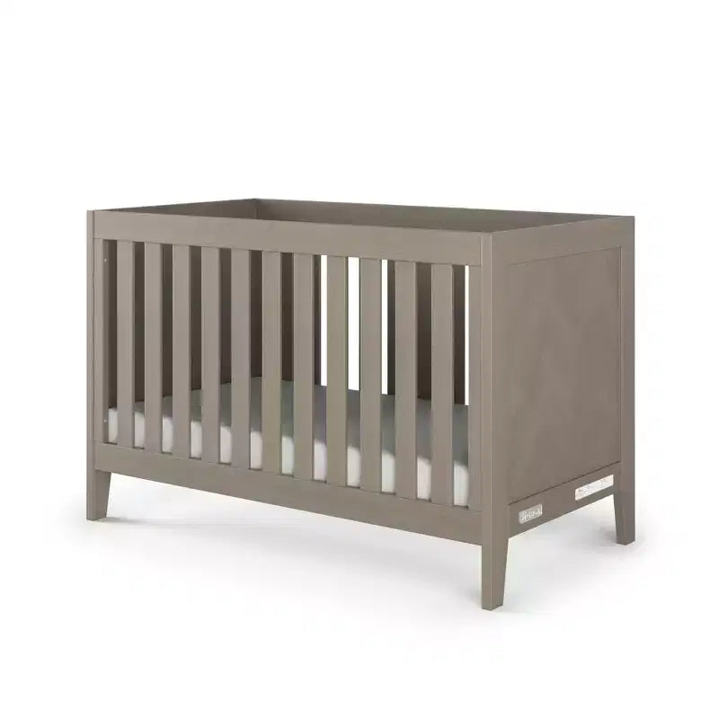 Child Craft Kieran Culla Trasformabile 3 in 1, Si Trasforma in Lettino per Bambini e Divanetto, 3 Posizioni Materasso, Non Tossico, Finitura Sicura per Neonati