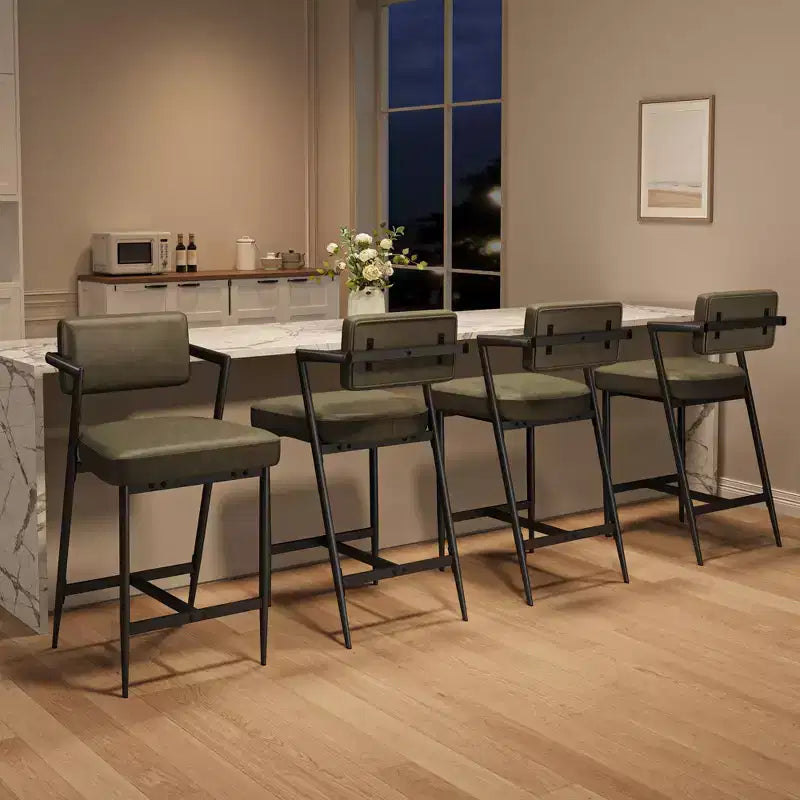 Set di 2 sgabelli da bar con cuscini spessi, sgabelli alti 68 cm con poggiapiedi, rivestimento in finta pelle per isola cucina o bancone bar