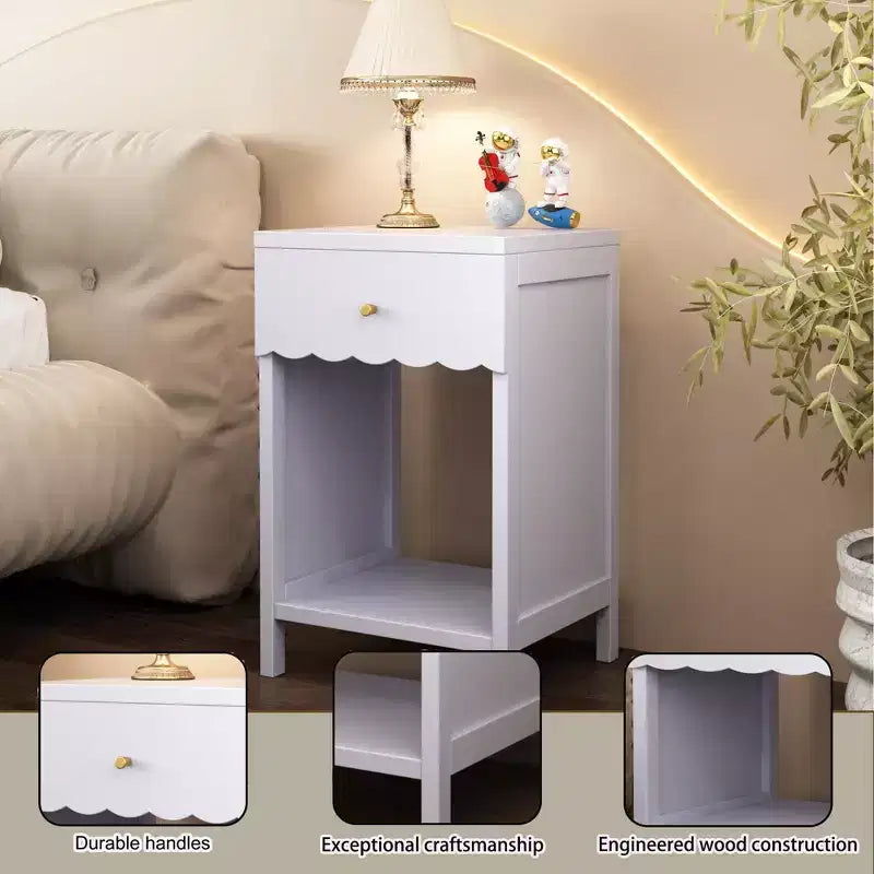 Comodino TUYOHW con bordo smerlato, cassetto e ripiano aperto, tavolino compatto, tavolino da letto per camera da letto, cameretta dei bambini