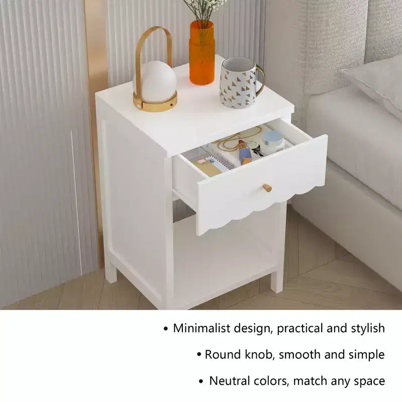Comodino TUYOHW con bordo smerlato, cassetto e ripiano aperto, tavolino compatto, tavolino da letto per camera da letto, cameretta dei bambini