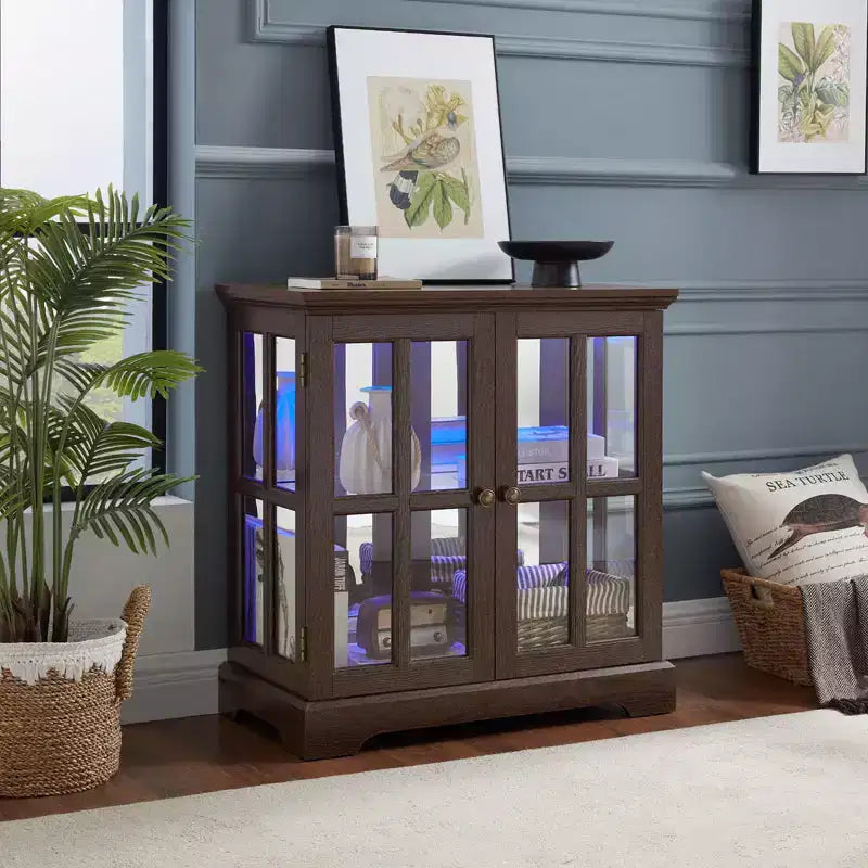 Vetrina antica con ripiani regolabili, bacheca di qualità dal design retrò con ante a griglia, elegante libreria e mobiletto per l'arredamento di casa