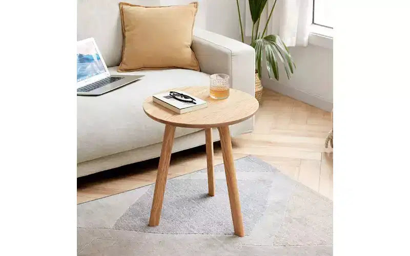 TUYOHW Tavolino Rotondo in Legno Massello di Quercia, Tavolino Piccolo a 3 Gambe con Feltrini Protettivi, Versatile Comodino da Camera da Letto, Tavolino da Salotto