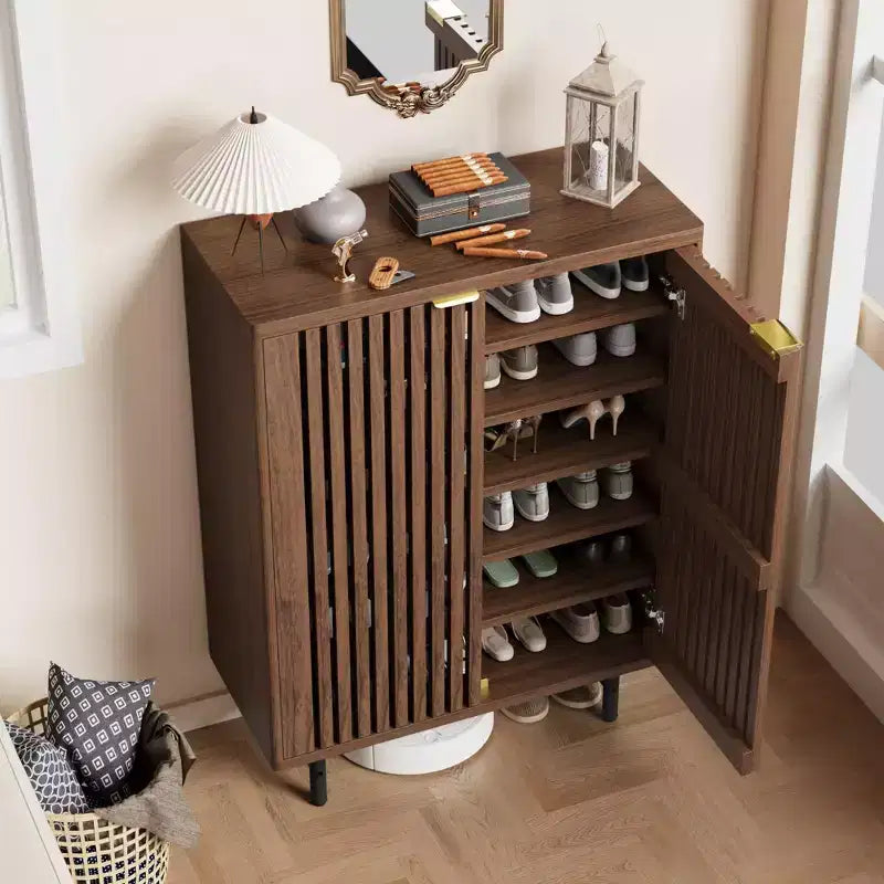 Scarpiera a 6 Ripiani con Ante, Scarpiera in Legno per 24 Paia di Scarpe, Mobile Moderno per Ingresso o Corridoio in Stile Rustico, Mobile Contenitore Nascosto
