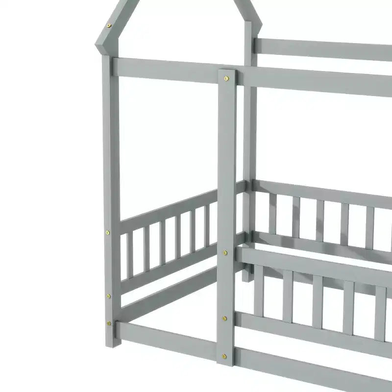 Bellemave Letto a capanna singolo a pavimento con sponde di sicurezza, struttura in legno di gomma con design Montessori e infantile, grigio