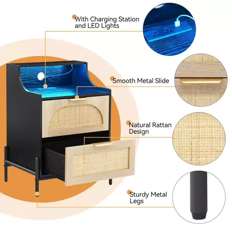 Confezione da 2 Comodini Neri in Rattan con Stazione di Ricarica Porta USB C, Luci LED e 2 Cassetti, Tavolino Moderno/Laterale per Camera da Letto, Soggiorno e Dormitorio