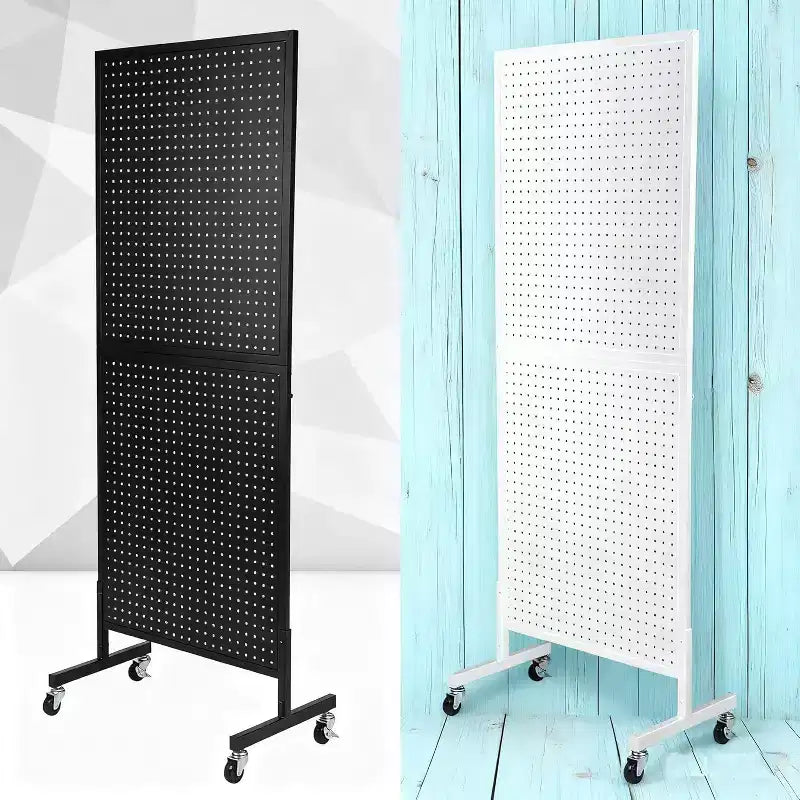 Espositore da Terra in Metallo con Pannello Forato Resistente, Organizer 60x150cm con Base a T Regolabile, Ruote e 10 Ganci per Negozi, Mercati, Garage