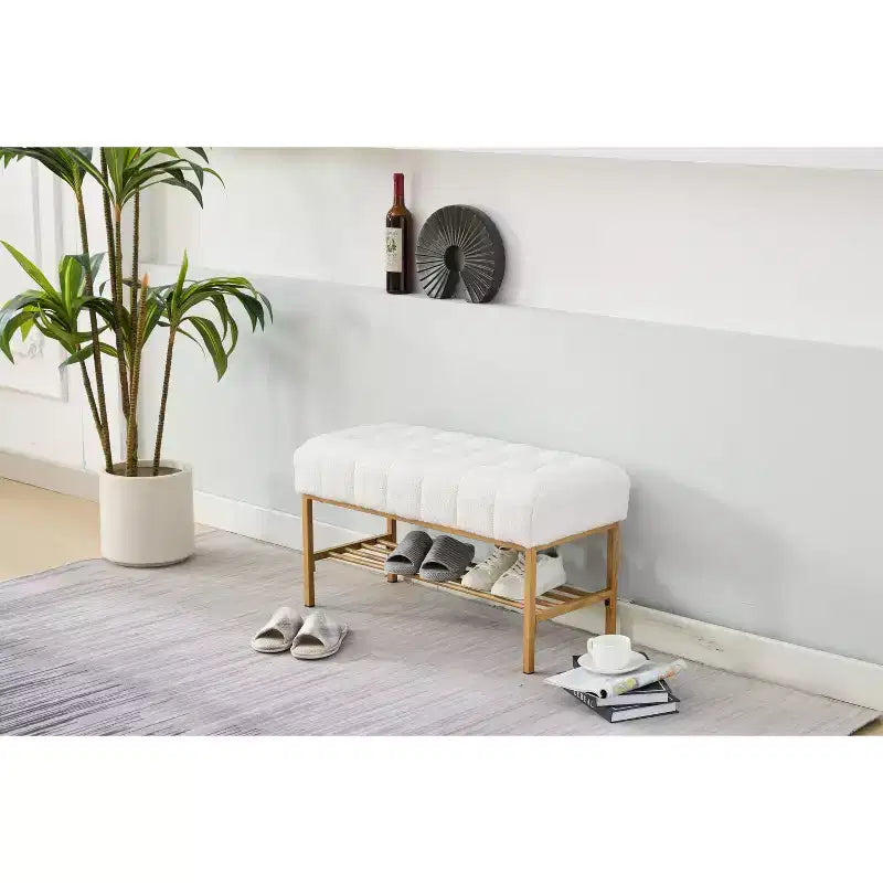 TUYOHW Panca scarpiera morbida Teddy da 32 pollici con ripiano, panca ottomana moderna a fine letto, panca da ingresso con contenitore e gambe in metallo, capacità di 300 libbre