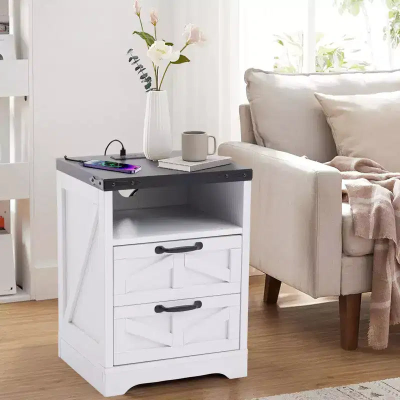 Tavolino da Divano Rustico con Stazione di Ricarica, Porta USB e Porta Type-C, Comodino Moderno per Camera da Letto, Soggiorno, Ufficio, Armadietto Comodino