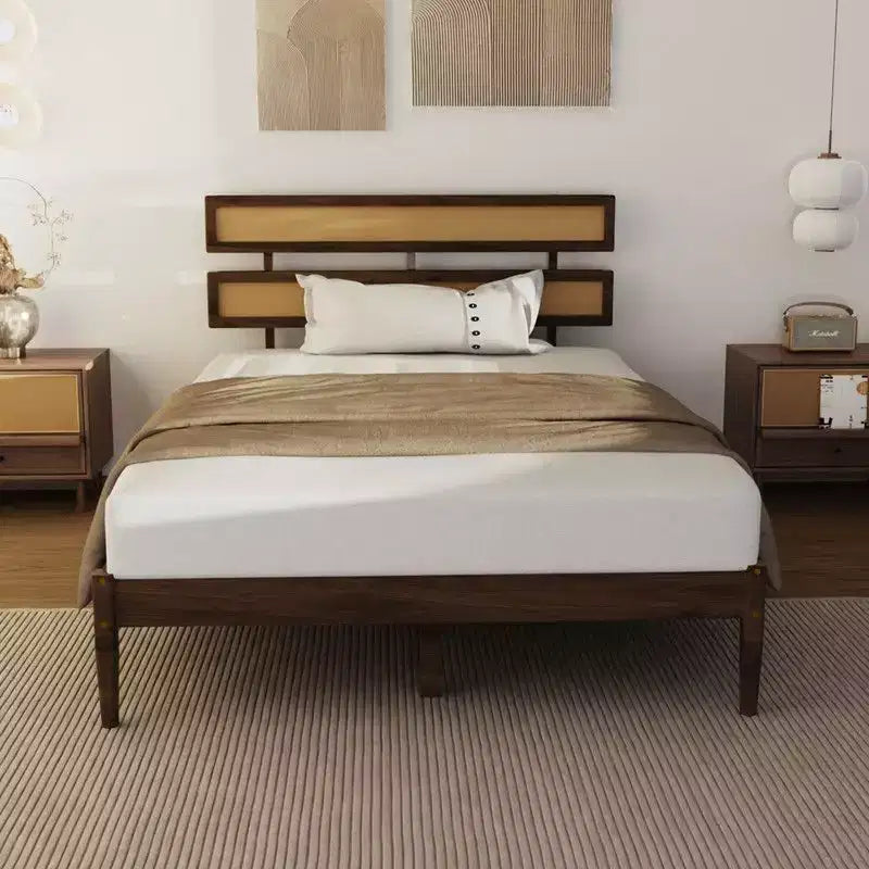 Karl Home Struttura letto matrimoniale in legno massello con testiera in rattan