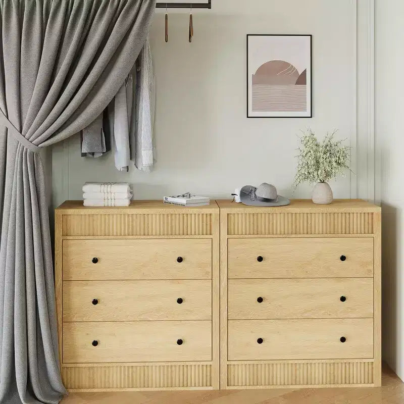 Comò a 3 cassetti per camera da letto, cassettiera scanalata larga 80 cm, comodino moderno in legno con vano contenitore per cameretta, corridoio, soggiorno