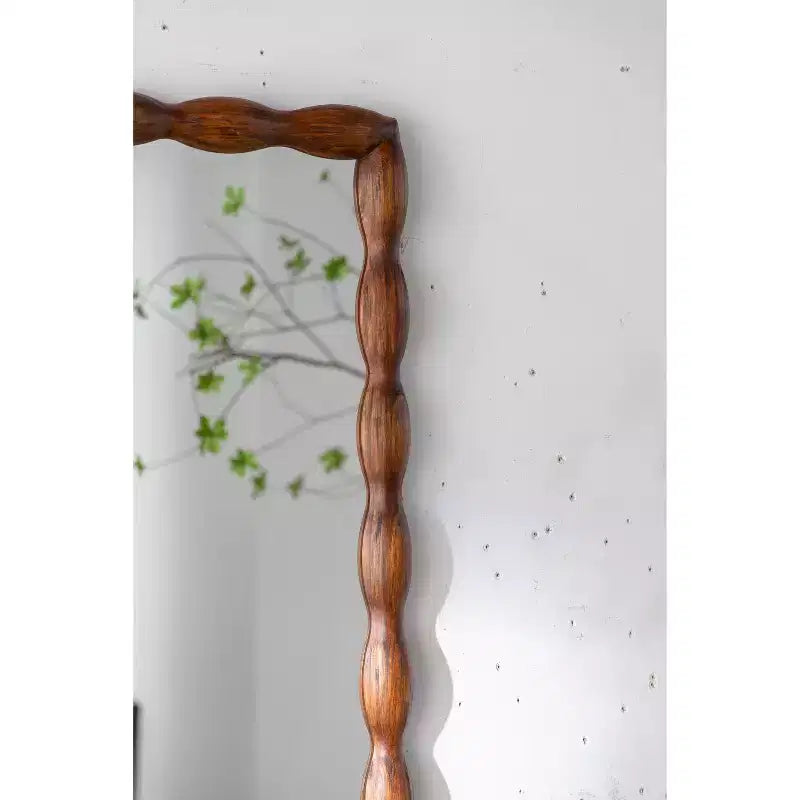 Specchio a tutta altezza Mid-Century Modern, Specchio da parete decorativo, Cornice in legno a spirale, Noce - ModernLuxe