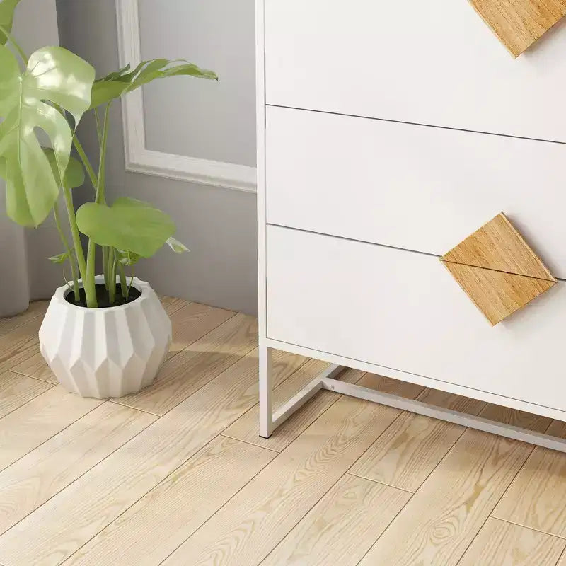 Madia moderna con quattro cassetti, ripiani regolabili e maniglie quadrate per sala da pranzo e soggiorno