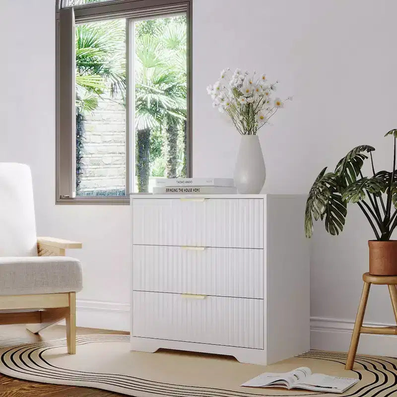 Comodino moderno in legno bianco con 3 cassetti, comodino scanalato, ampio 68,5 cm, mobiletto contenitore, cassettiera per camera da letto, soggiorno, arredamento per la casa