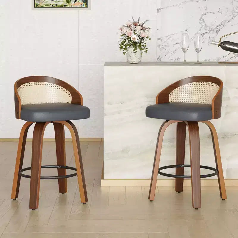 Okak Set Moderno di 2 Sgabelli da Bar Imbottiti in Pelle PU con Poggiapiedi e Base Robusta, Sedie Girevoli Imbottite Altezza Bancone