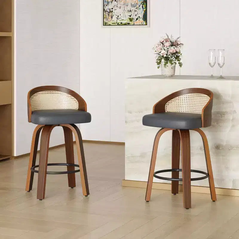 Okak Set Moderno di 2 Sgabelli da Bar Imbottiti in Pelle PU con Poggiapiedi e Base Robusta, Sedie Girevoli Imbottite Altezza Bancone