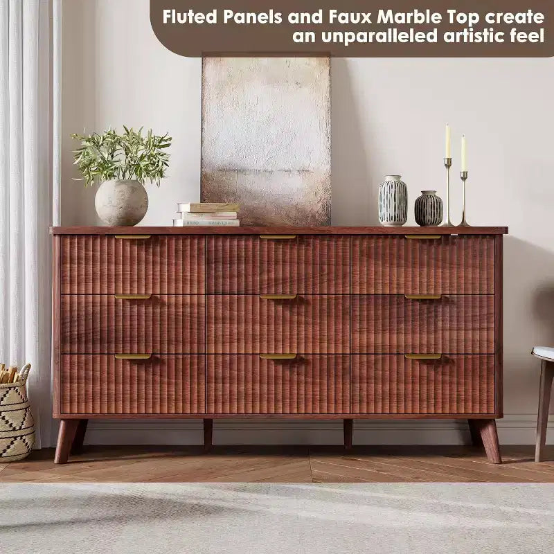 Cassettiera scanalata a 9 cassetti, comò in legno largo 154 cm con cassetti profondi, per camera da letto, soggiorno o corridoio