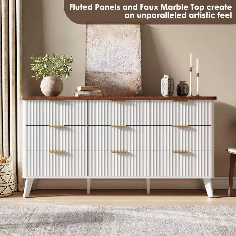 Cassettiera scanalata a 9 cassetti, comò in legno largo 154 cm con cassetti profondi, per camera da letto, soggiorno o corridoio