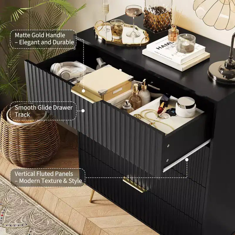 COZONY Cassettiera scanalata a 4 cassetti, comò moderno in legno largo 81 cm con maniglie in metallo per camera da letto e soggiorno
