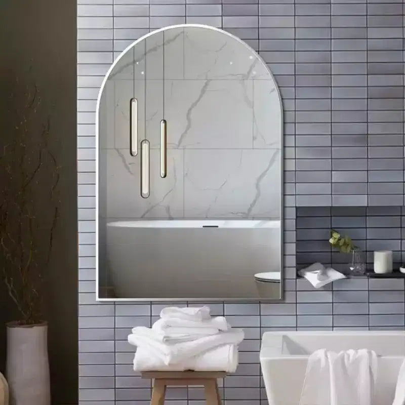 Specchio da parete contemporaneo ad arco 36 x 24, specchio da bagno a forma di arco con cornice in lega di alluminio - Panipeachy