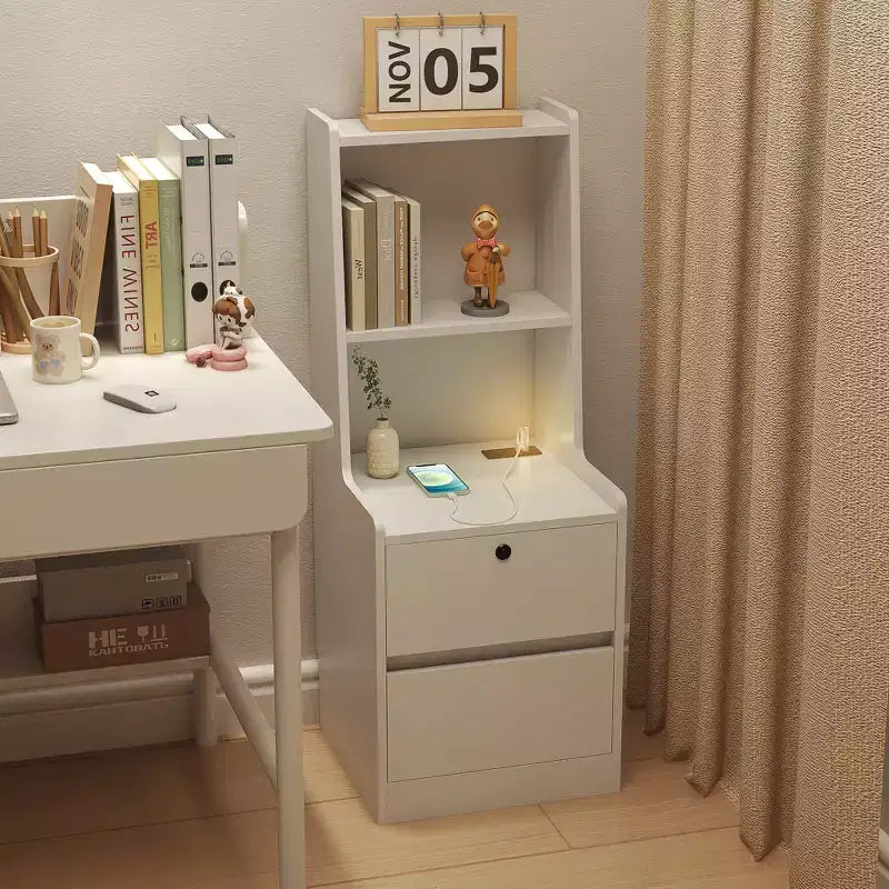 JVNOXK Comodino intelligente da 15 pollici con stazione di ricarica, luce notturna ad attivazione vocale, libreria integrata, vano portaoggetti, bianco