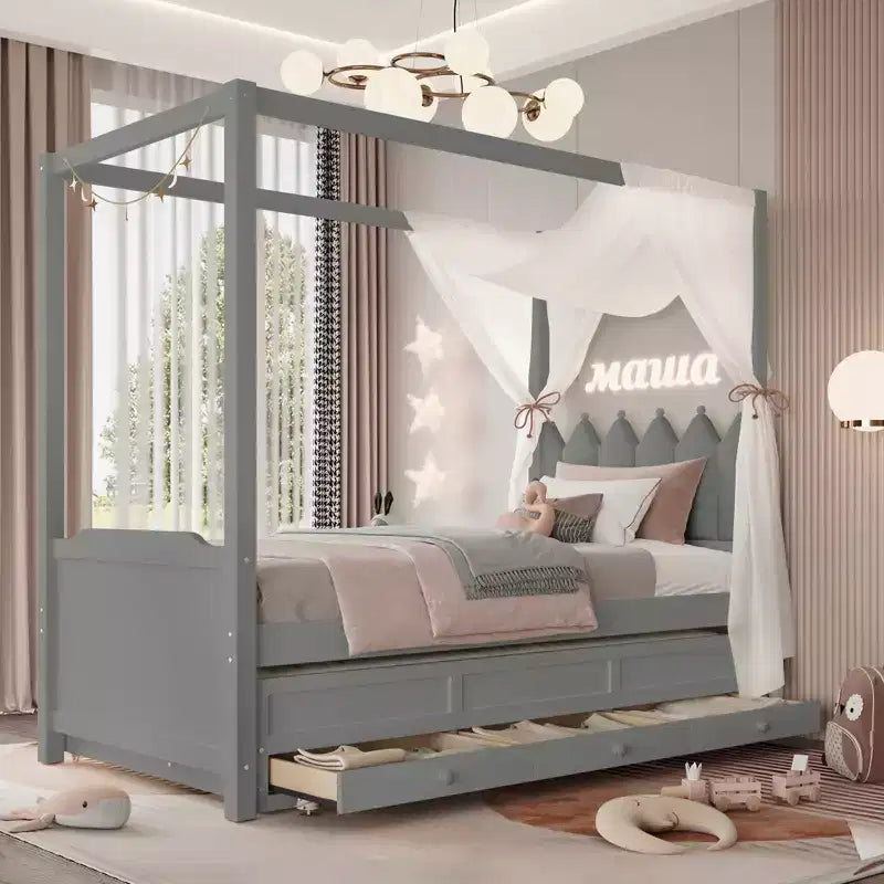 Letto a baldacchino moderno GDFStudio Zhiyuan in legno con testiera imbottita in lino, letto estraibile e 3 cassetti