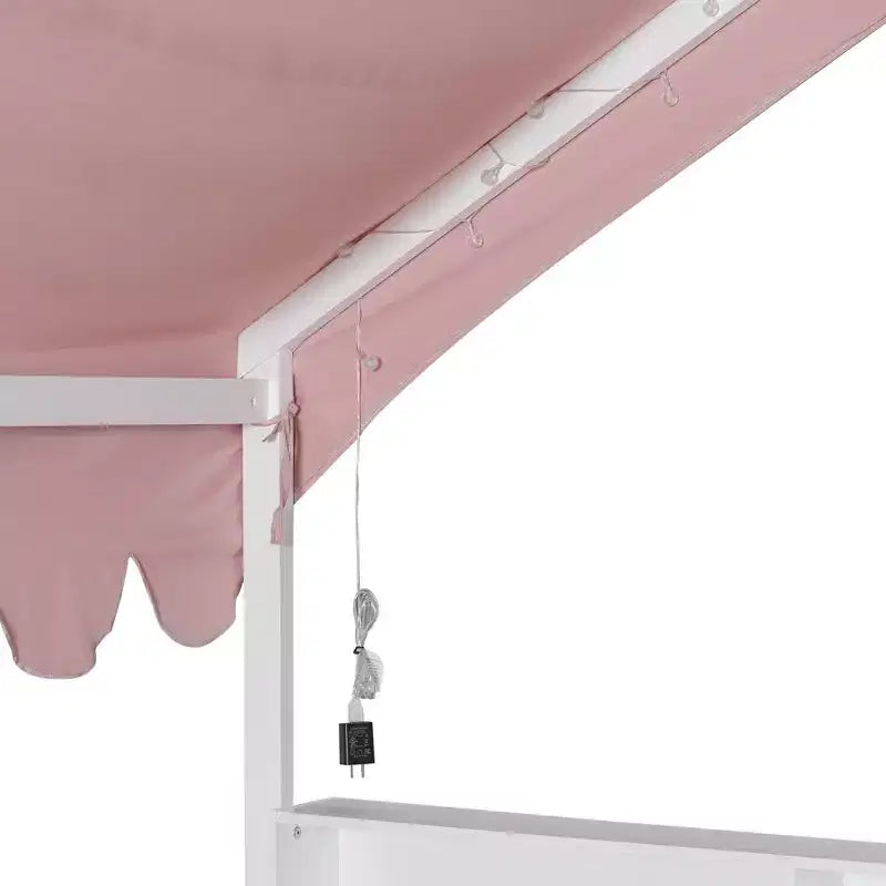 Letto a terra full-size con luce a LED, letto a terra in legno a forma di casa con librerie portaoggetti, recinzione e tenda per bambini e bambine