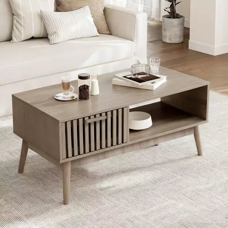 39.4 Tavolino da Salotto Modern Farmhouse C Legno Naturale, Design Rustico Scanalato in MDF con Ripiano Aperto e Cassetto C Perfetto per il Soggiorno (Confezione da 1)